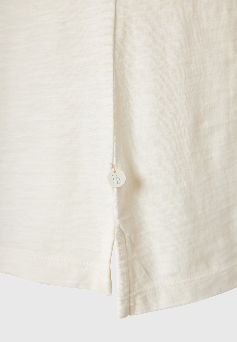 Tricou simplu de damă cu guler rotund - The essentials - Alb-gălbui