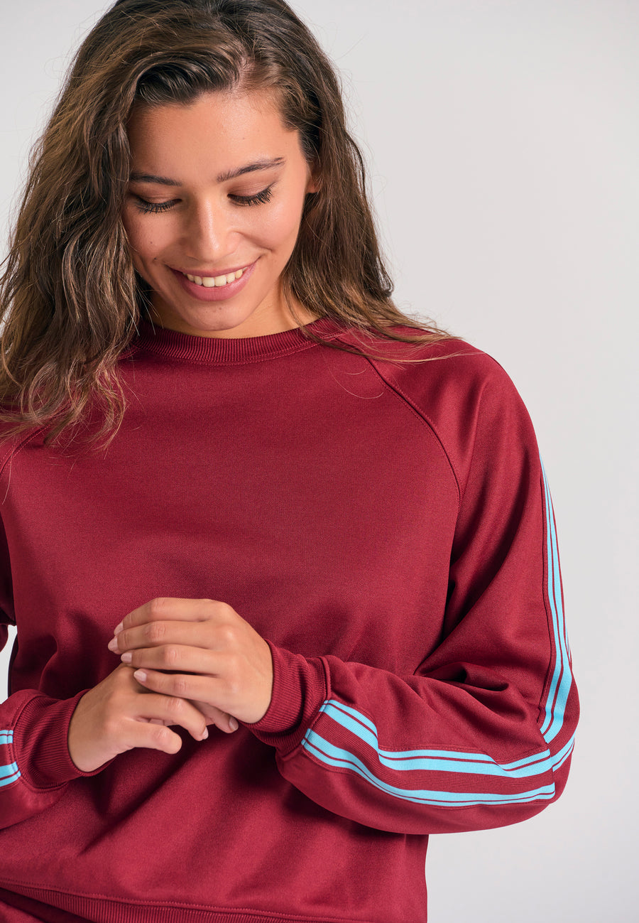 Hanorac cu guler rotund pentru femei