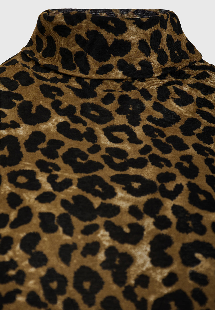 Top de damă cu imprimeu animal