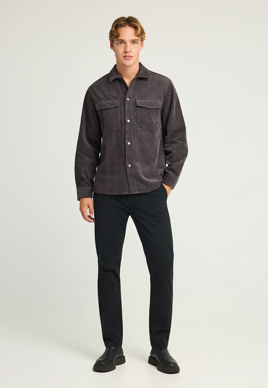 Pantaloni chino pentru bărbați - Esențiale