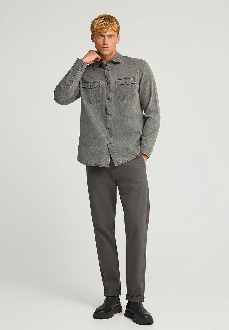 Pantaloni chino pentru bărbați - Esențiale