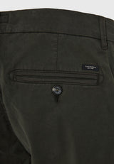 Pantaloni chino pentru bărbați - Esențiale