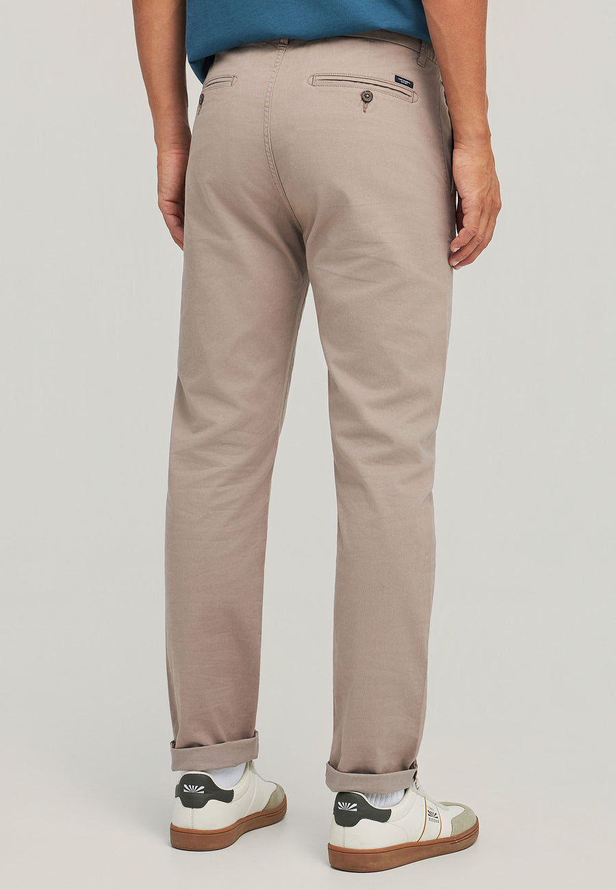 Pantaloni chino pentru bărbați - Esențiale