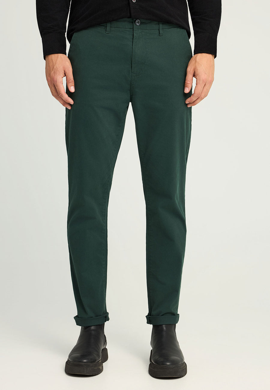 Pantaloni chino pentru bărbați - Esențiale