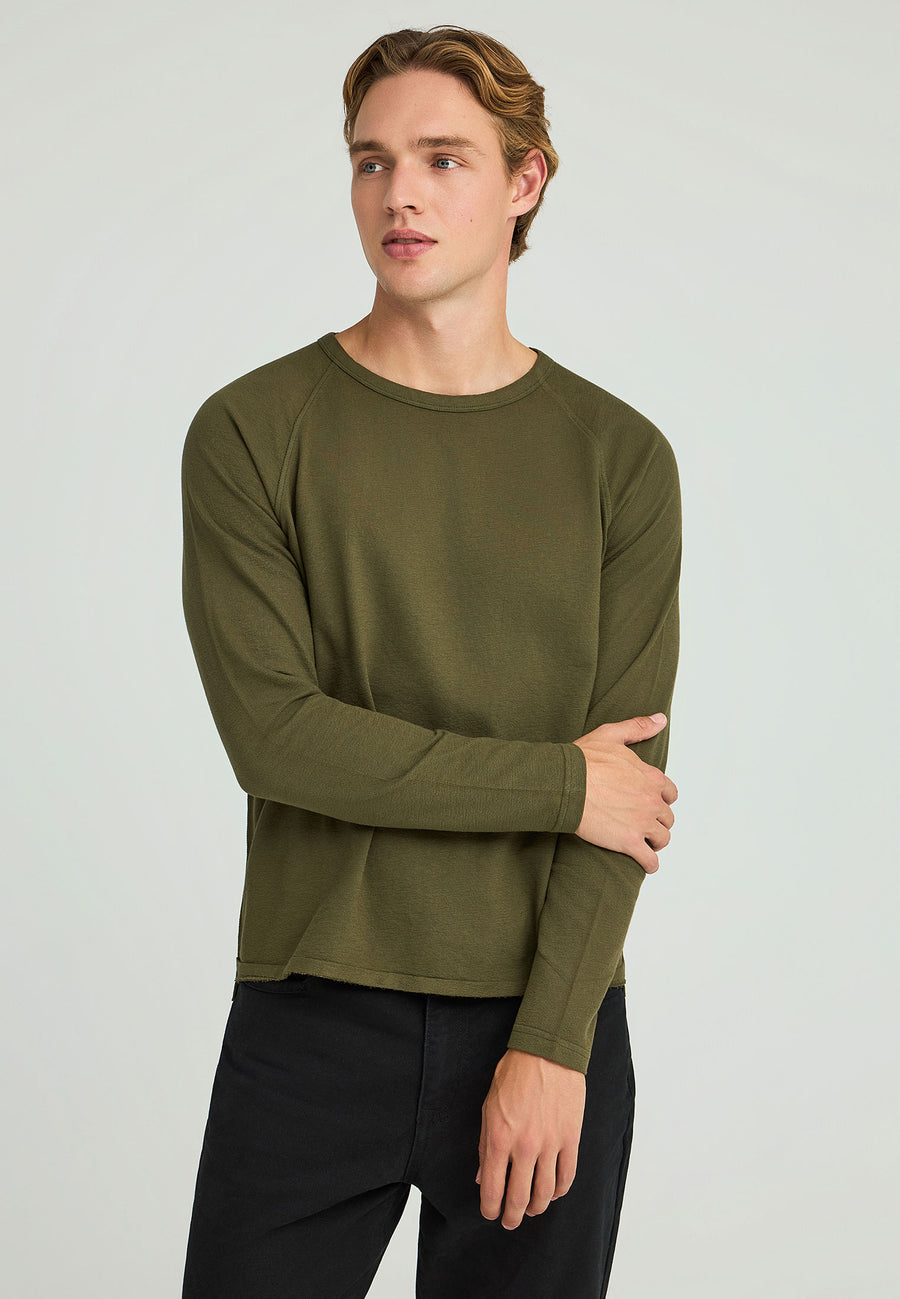 Tricou cu croială regulată și margini brute