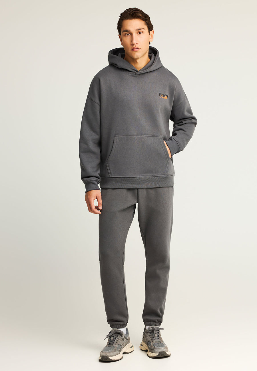 Hanorac cu imprimeu subtil pe piept