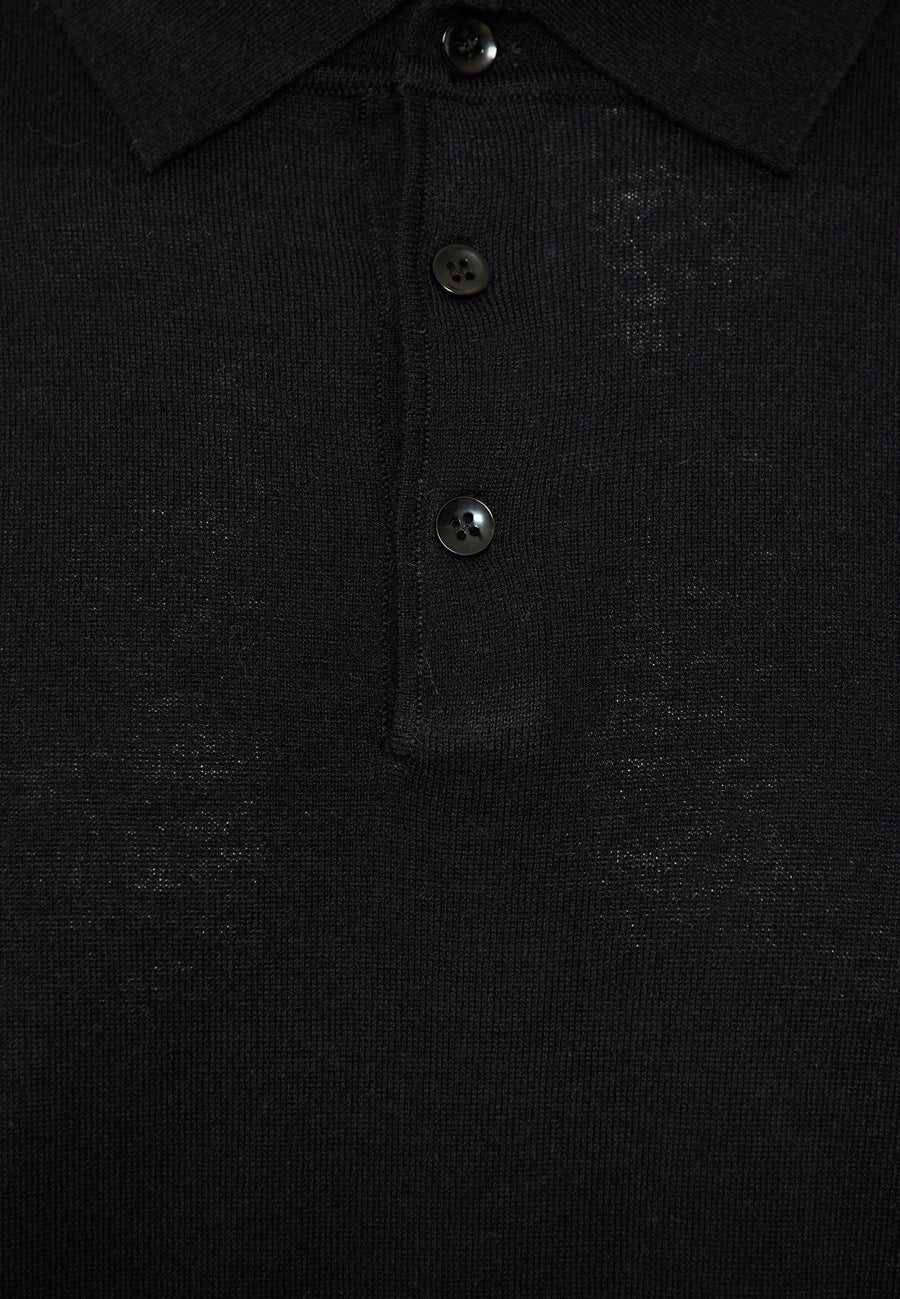 Tricou polo cu mânecă lungă din material tricotat