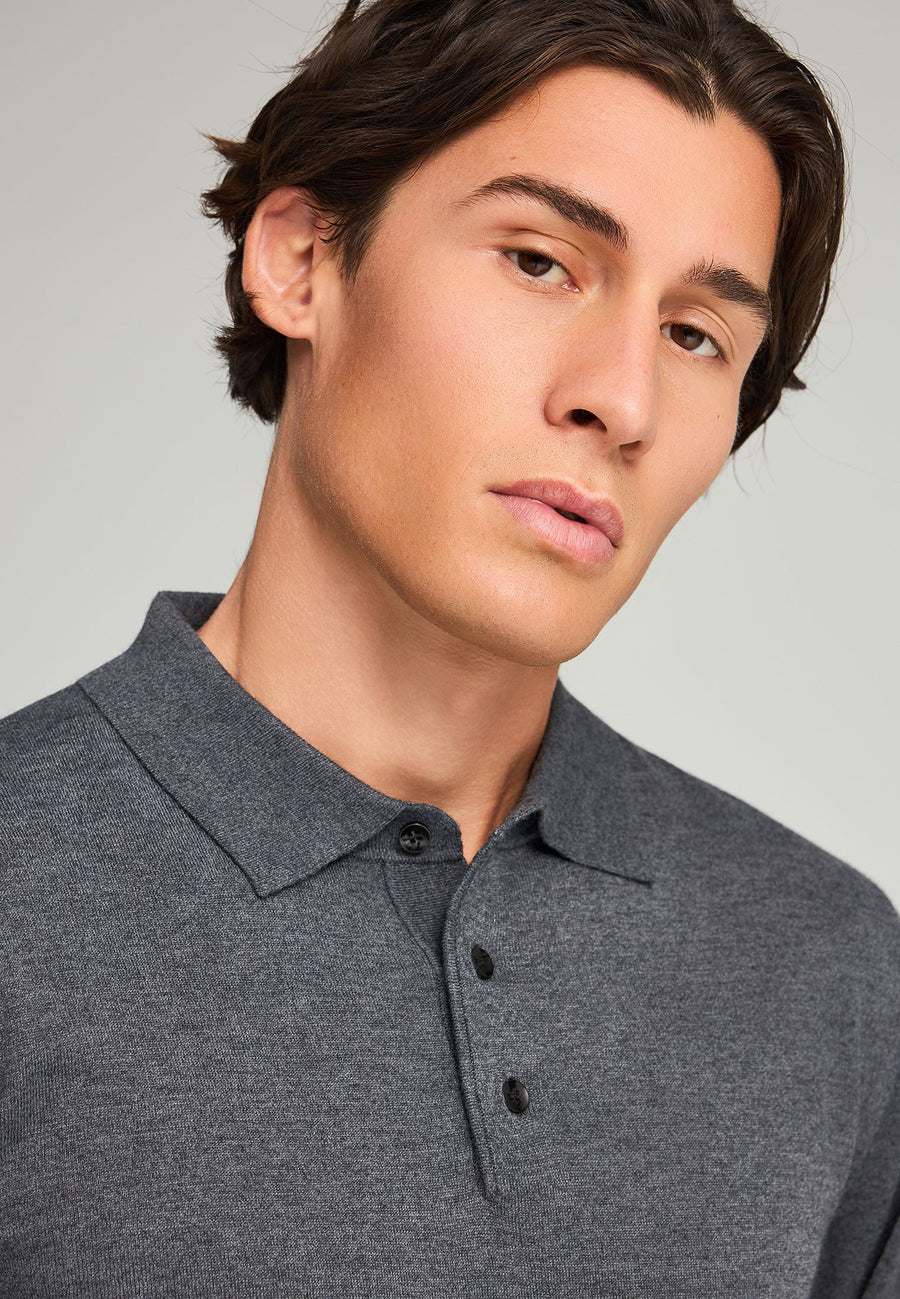 Tricou polo cu mânecă lungă din material tricotat