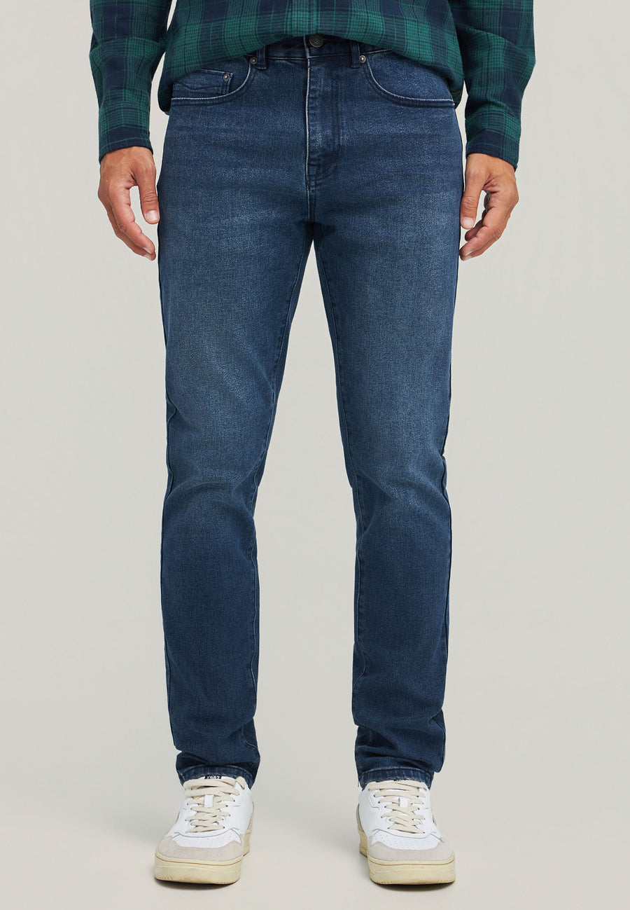 Blugi lejeri cu croială conică