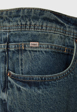 Blugi cu croială dreaptă și efecte spălate