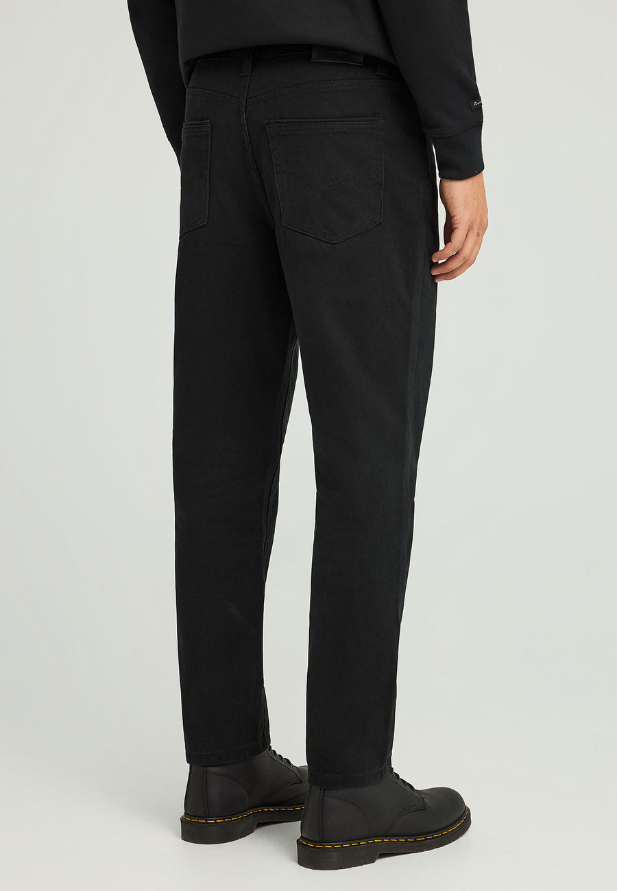 Blugi cu croială lejeră