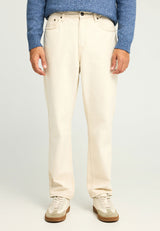 Blugi cu croială lejeră