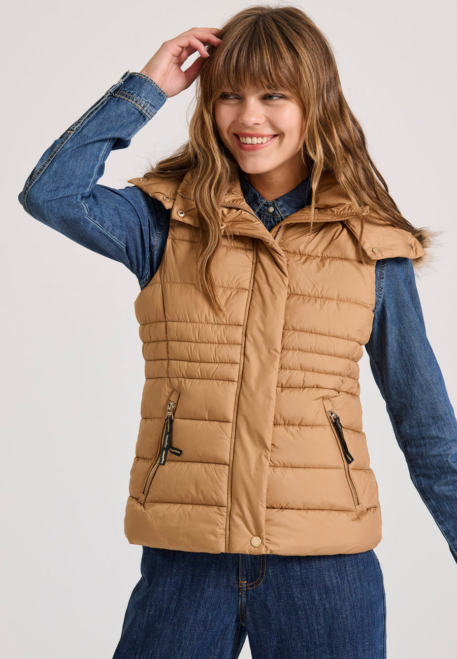 Jachetă matlasată tip puffer cu blană detașabilă