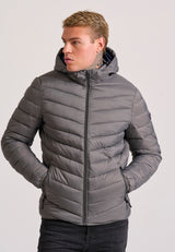 Jachetă de călătorie cu glugă detașabilă