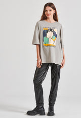 Tricou lejer cu imprimeu cu rame pe piept