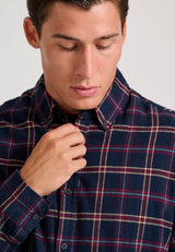 Cămașă bărbătească din flanel în carouri