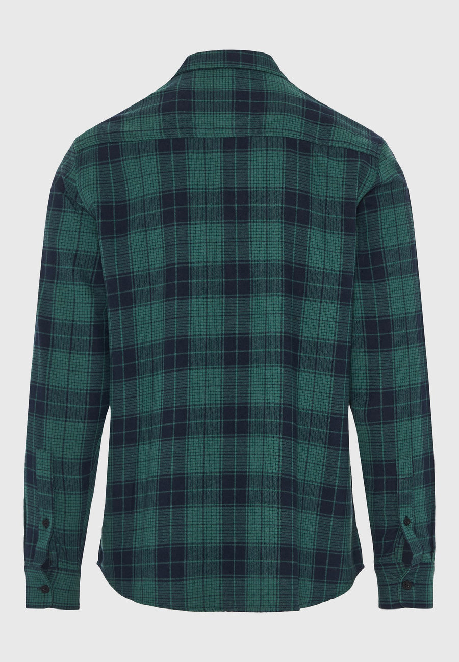 Cămașă bărbătească în carouri cu buzunar la piept