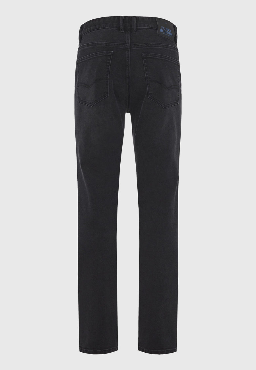 Blugi lejeri cu croială conică