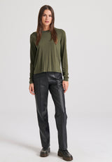 Tricou cu guler rotund și mânecă lungă