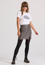 Tricou cu imprimeu artistic pe piept