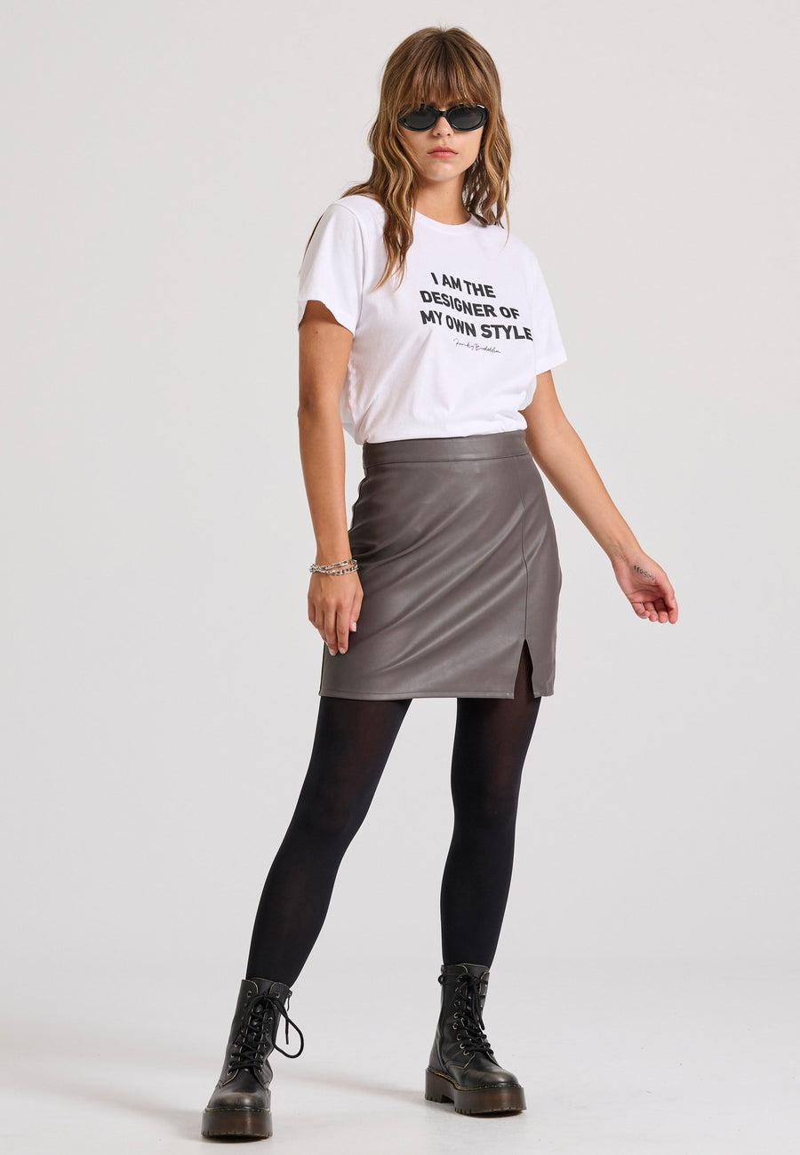 Tricou cu imprimeu artistic pe piept