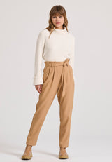 Pantaloni casual pentru femei cu pliuri