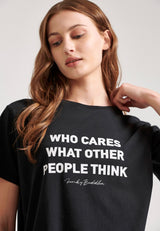 Tricou cu imprimeu artistic pe piept