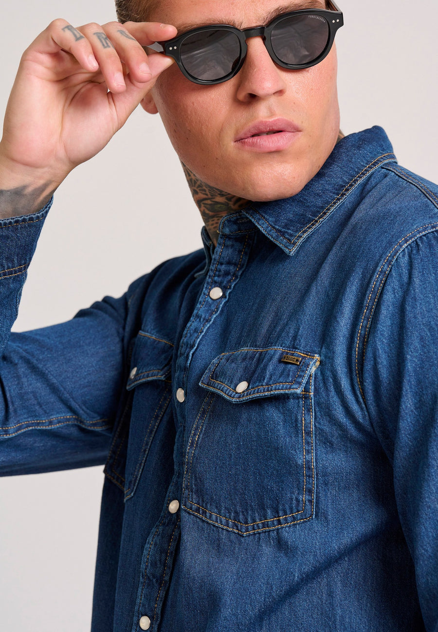 Cămașă bărbătească din denim cu buzunare la piept