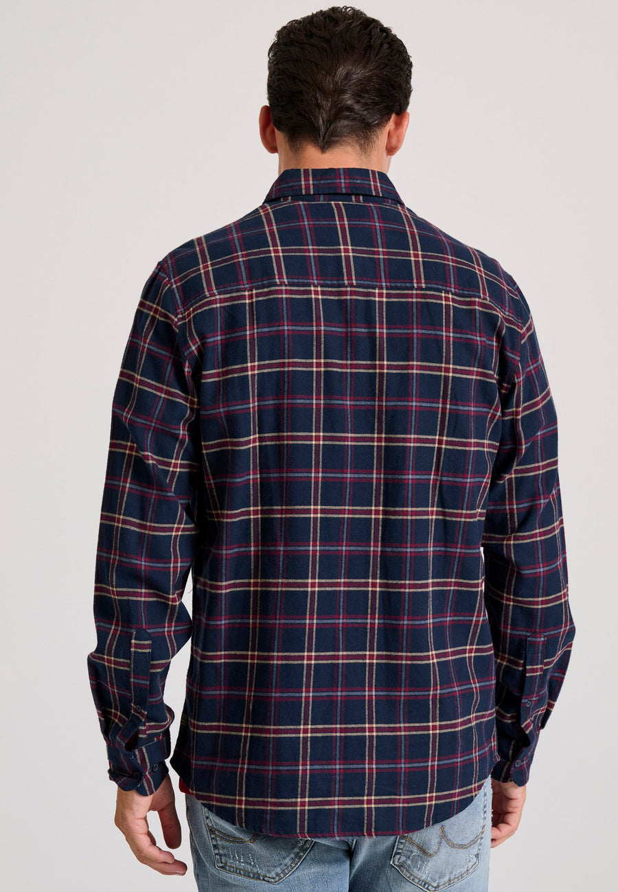 Cămașă bărbătească din flanel în carouri