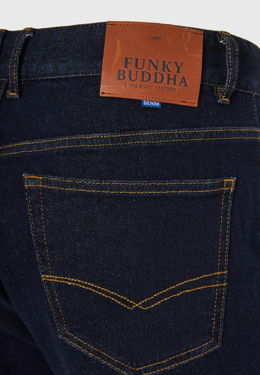 Blugi slim fit cu croială conică