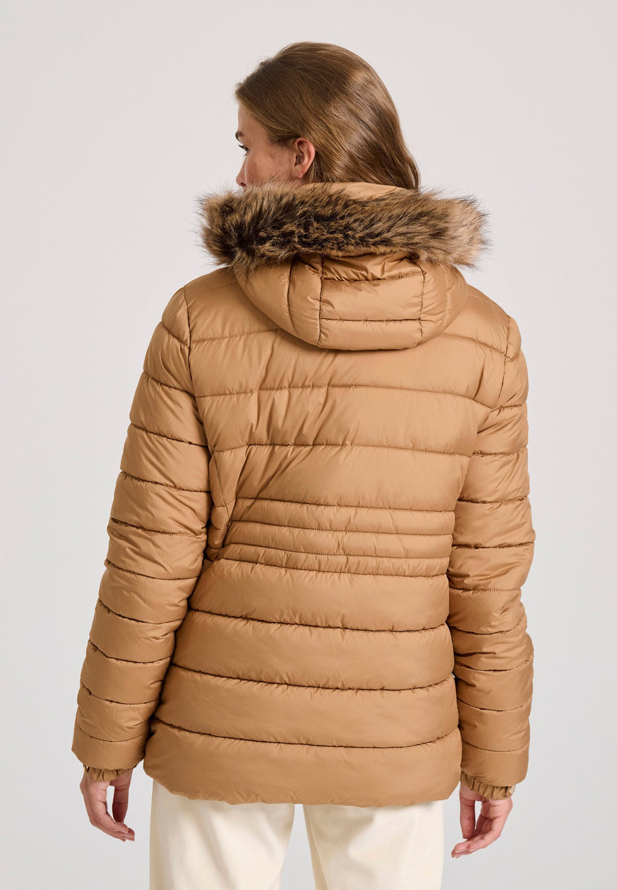 Jachetă matlasată cu blană detașabilă