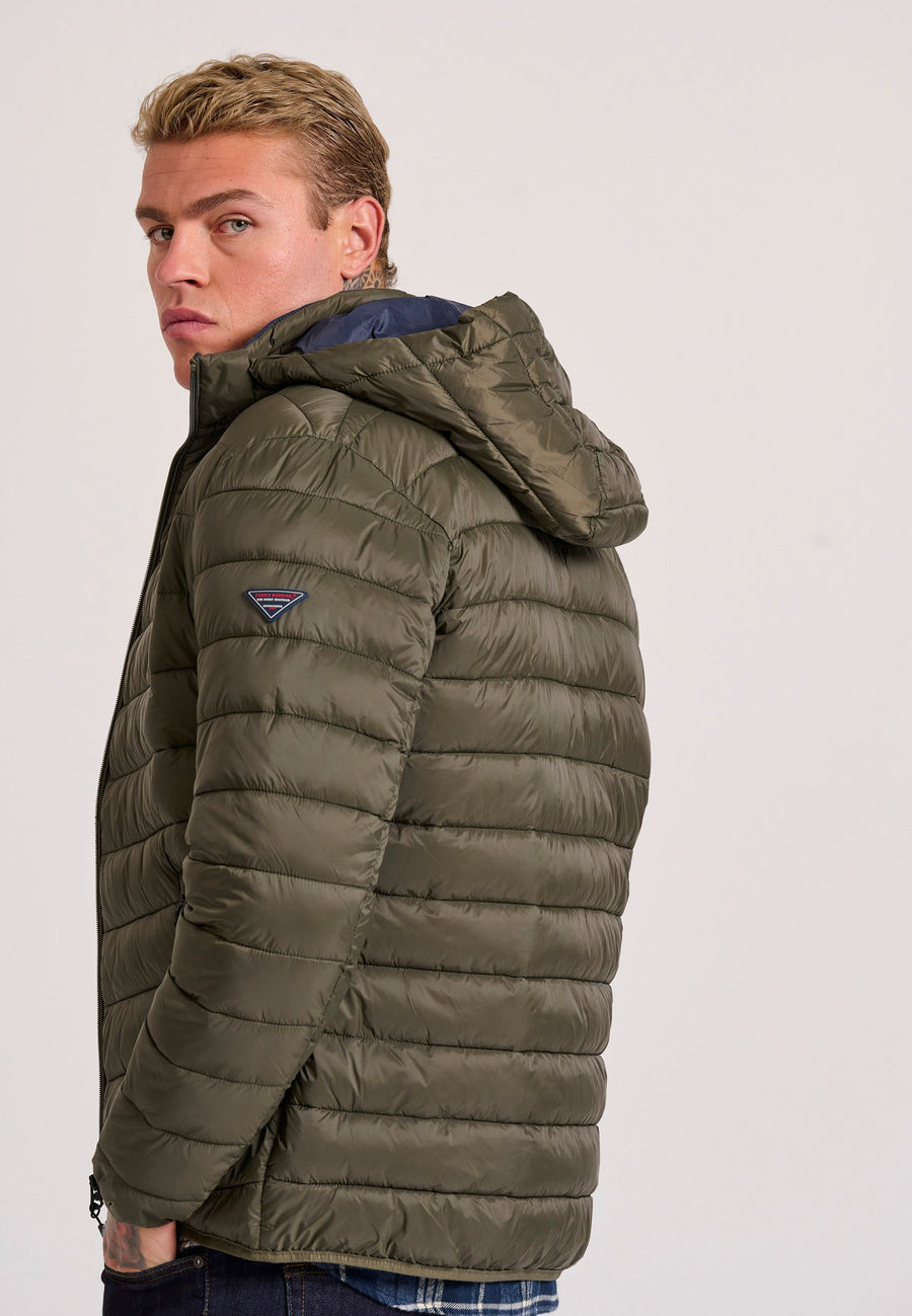 Jachetă de călătorie cu glugă detașabilă