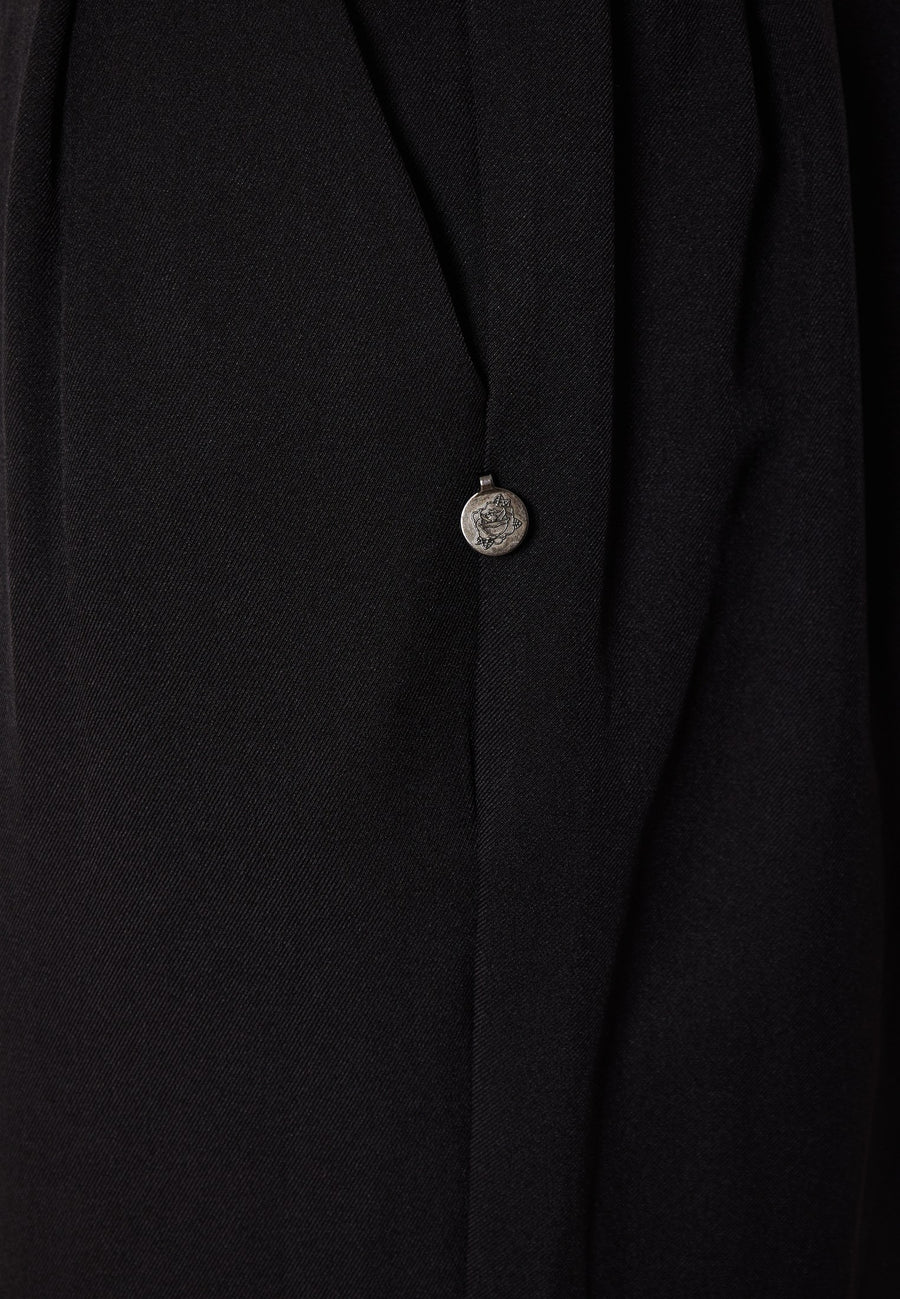 Pantaloni casual pentru femei cu pliuri