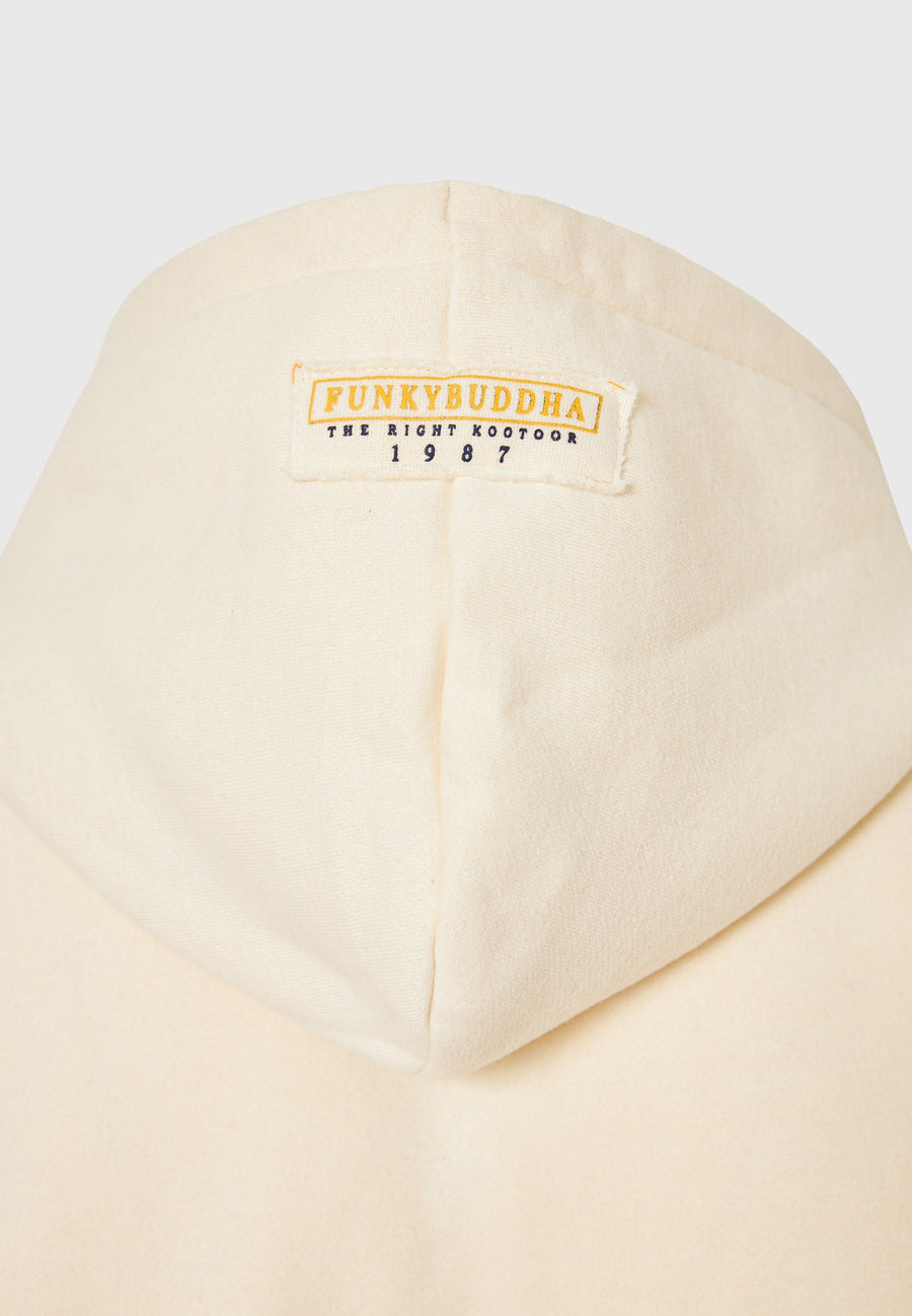 Hanorac cu croială lejeră, cu broderie pe piept