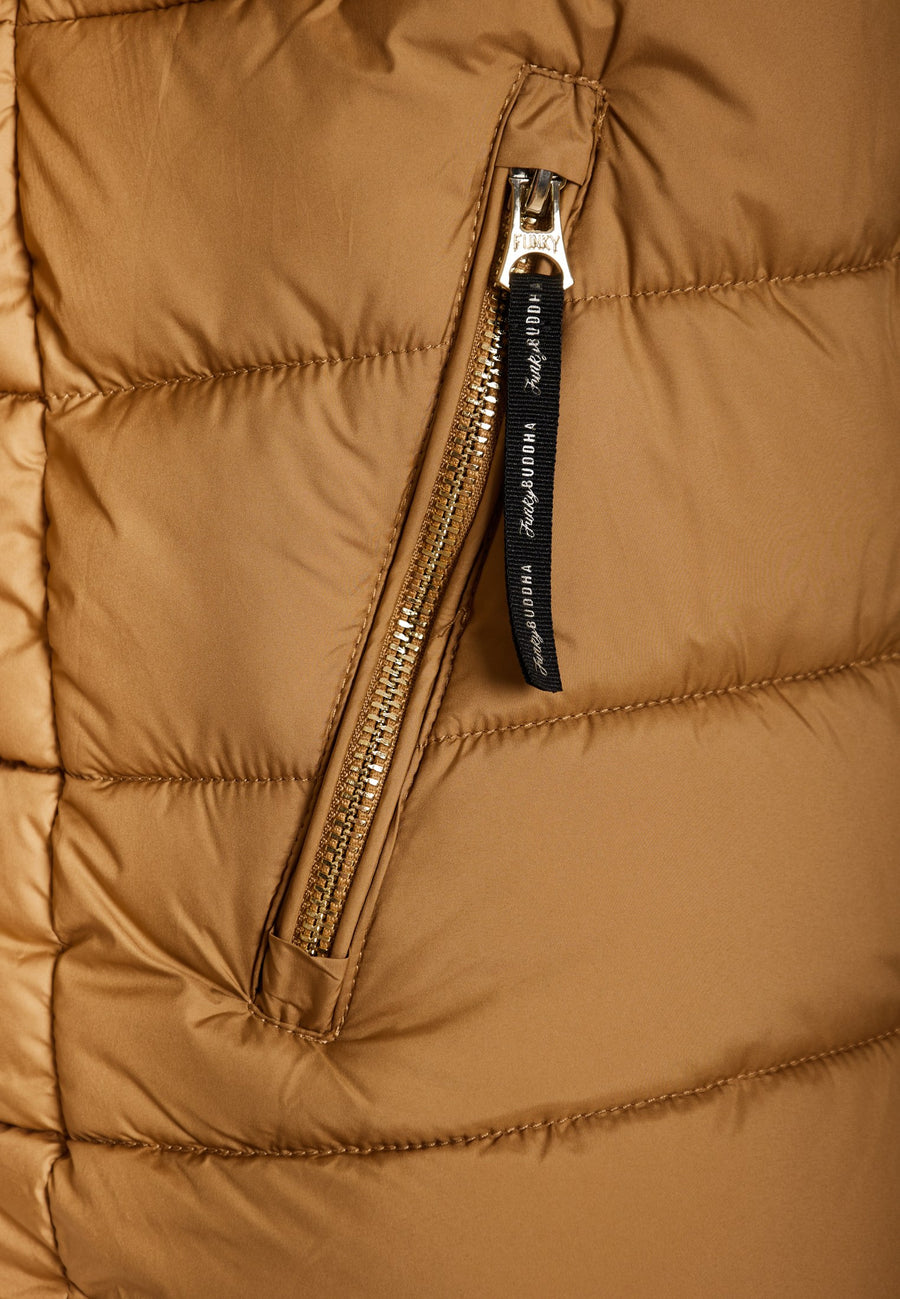 Jachetă matlasată cu blană detașabilă