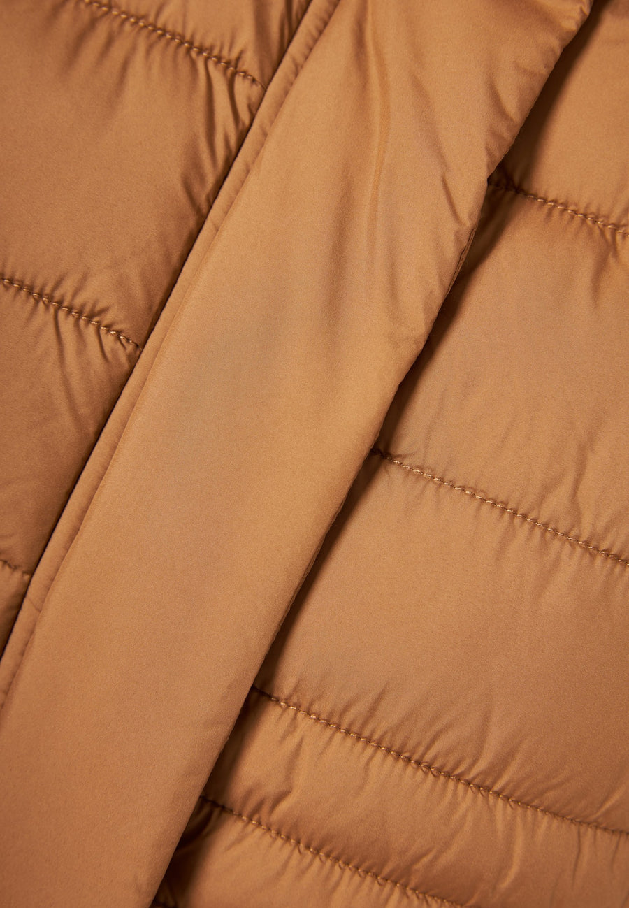 Jachetă matlasată tip puffer cu blană detașabilă