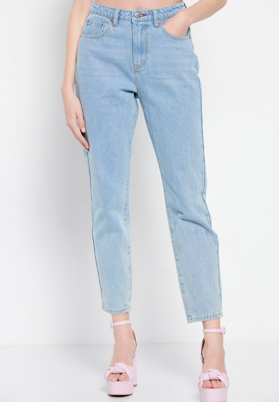 Moms fit jeans