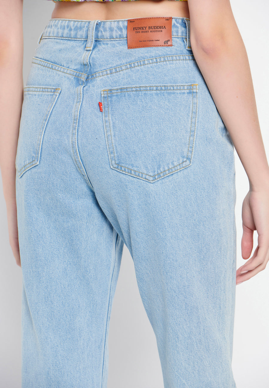 Moms fit jeans