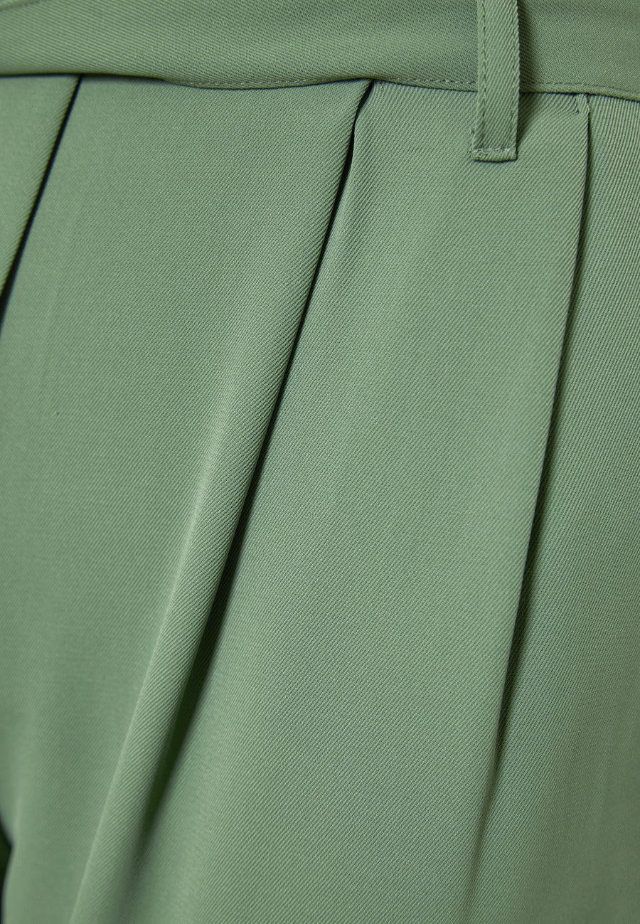 MINERAL GREEN