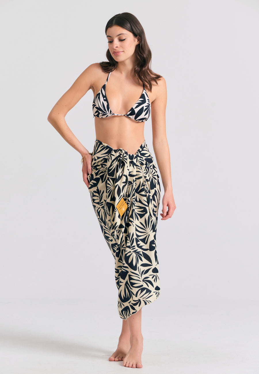Halter neck all over printed bikini top - Black