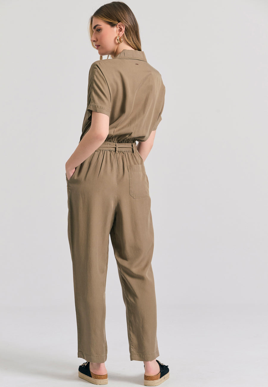 Lyocell jumpsuit with belt - Oregano
