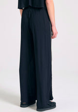 Loose fit artificial silk trousers - Black