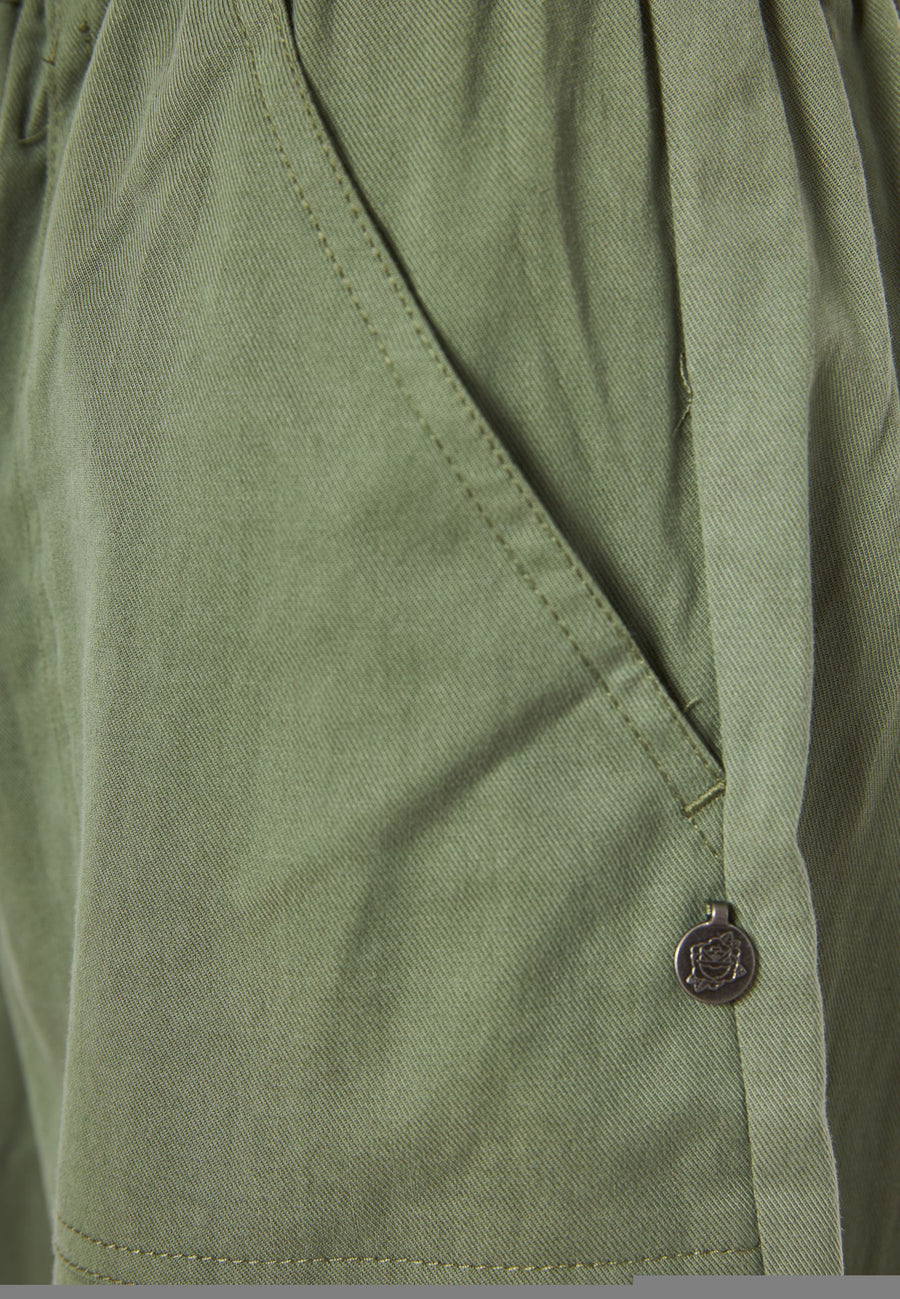 HUNTER GREEN