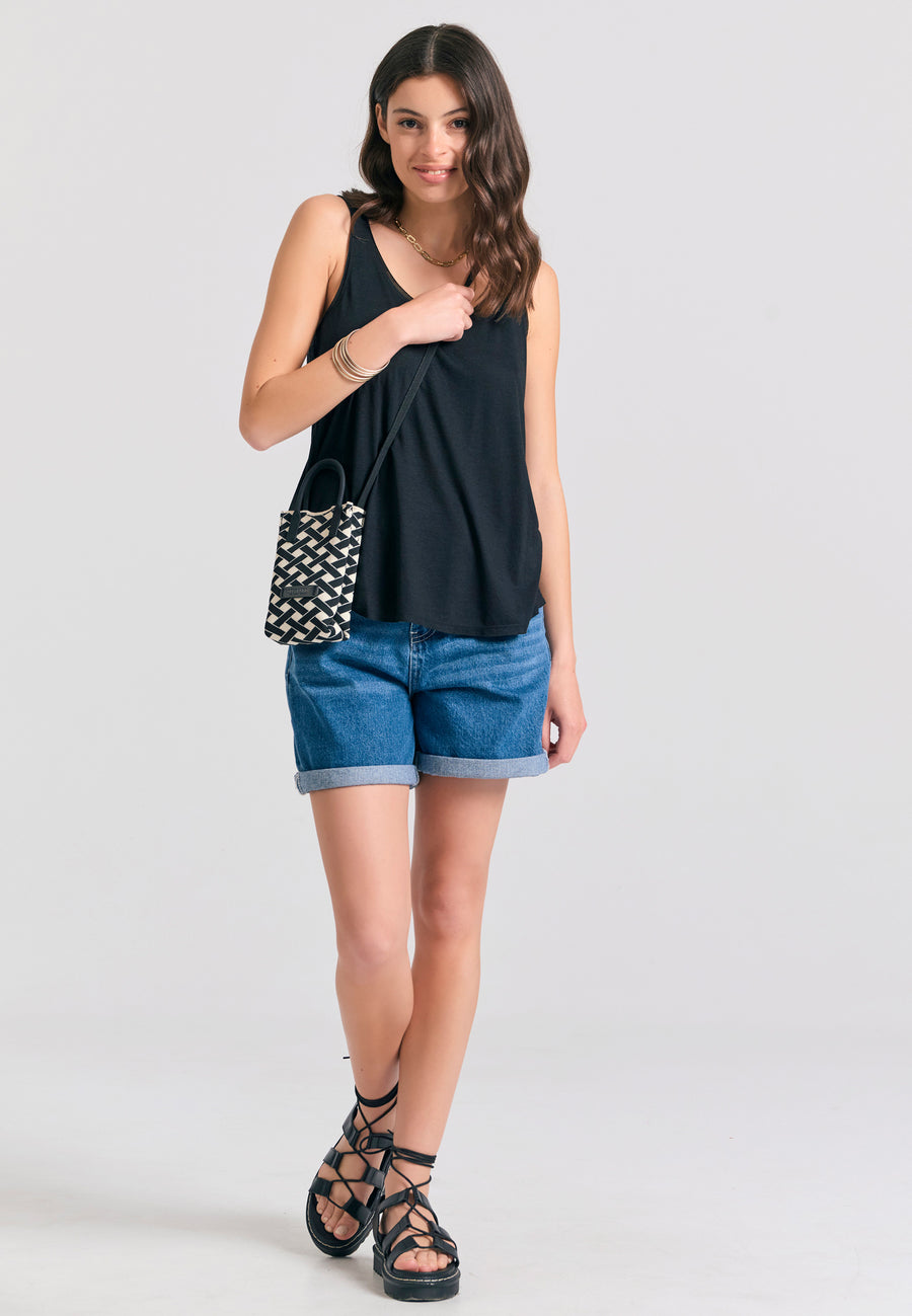 Women's viscose plain color tank top - Black