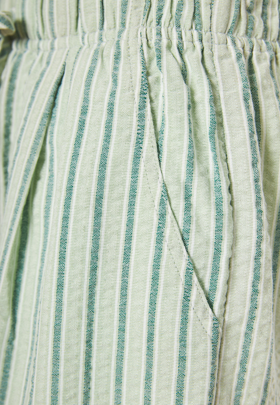 Pantaloni scurți lejeri cu dungi și talie elastică - Verde salvie