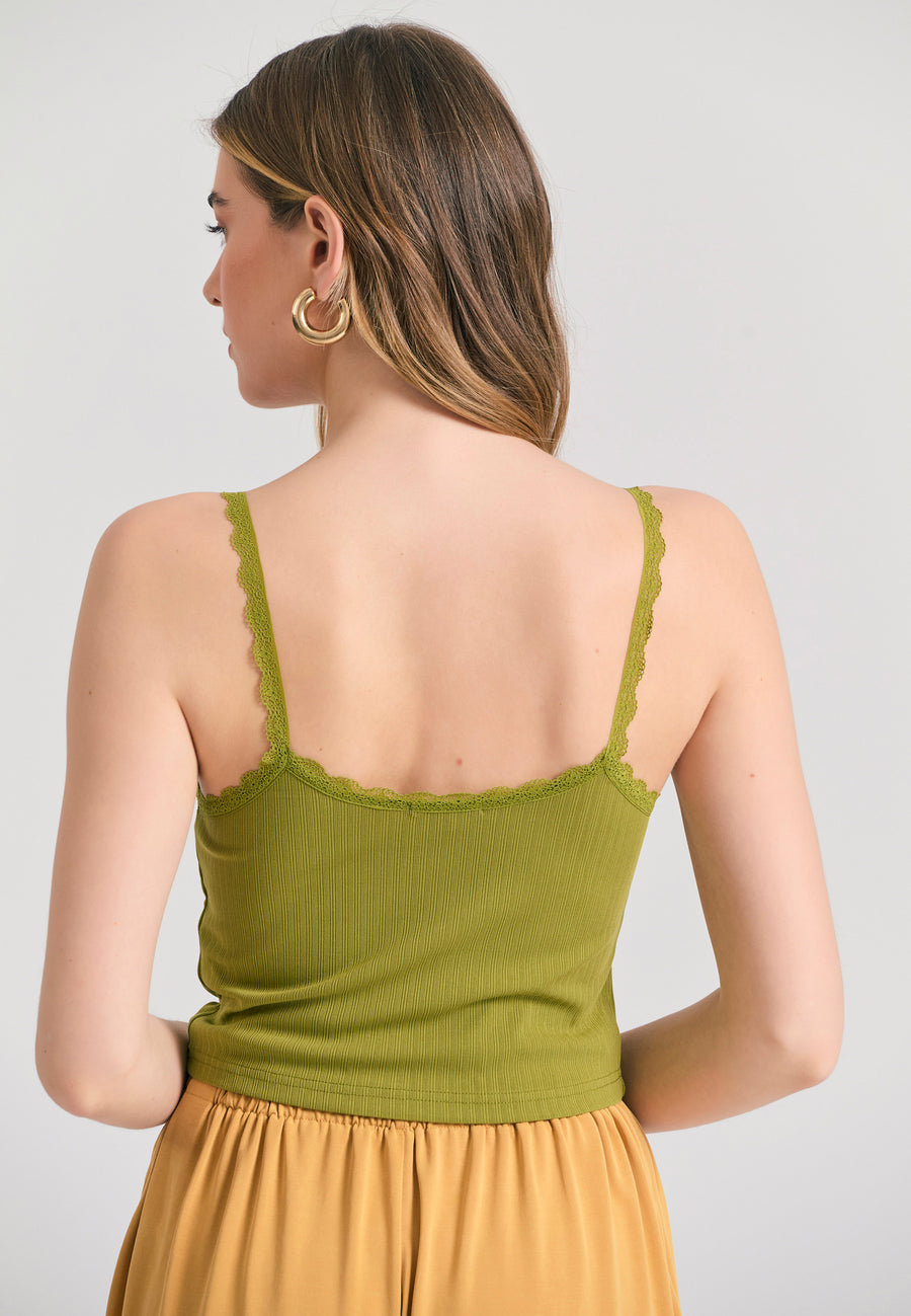 Top model scoică din țesătură nervurată cu dantelă - Avocado