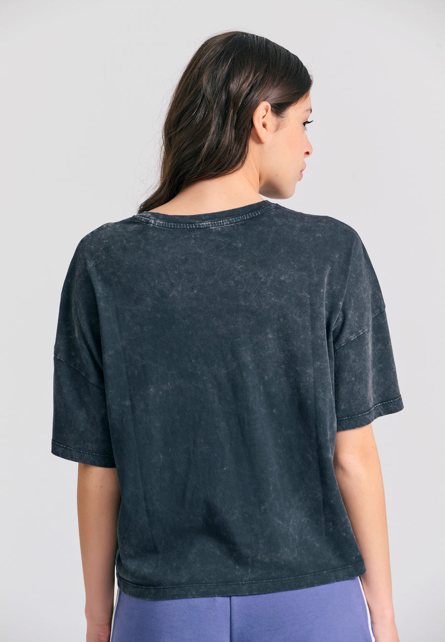 Tricou supradimensionat vopsit în haine cu imprimeu de logodnă - Negru
