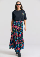 Tricou lejer cu imprimeu artistic pe spate - Negru
