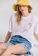 Tricou lejer cu imprimeu artistic pe spate - Alb