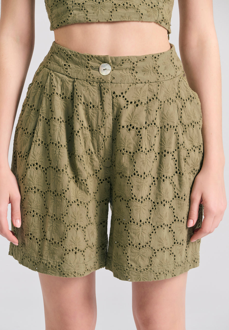 Women's embroidery shorts with pleats - Oregano